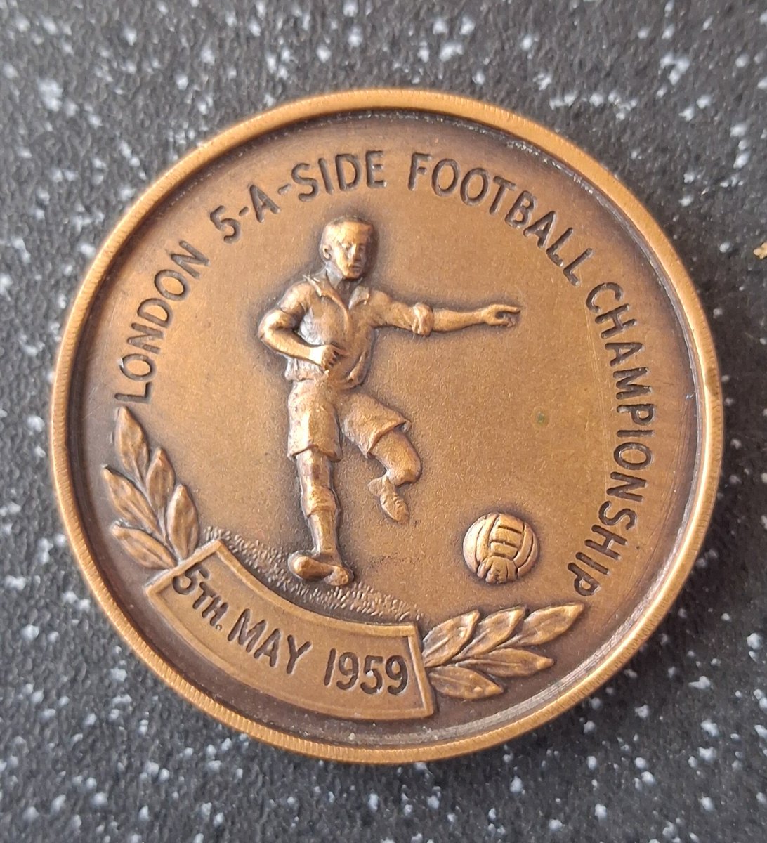 CHATHMuseum's tweet photo. 1959 and #cafc make their 2nd of 6 appearances in the London 5-A-Side final. Unlike 1954, when we won the initial tournament, we lost 4 - 1 to Palace.

Billy Kiernan's family very kindly donated his runners up medal to the museum https://t.co/mdyxvibLMu