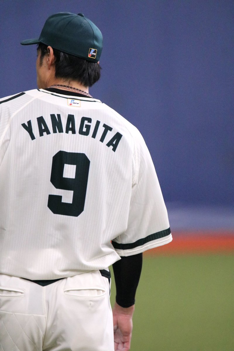 bsk_shkr's tweet photo. 猛打賞✨️✨️
やっぱり素晴らしいかっこいい😭😭

2026.8.4📍京セラドーム 
#sbhawks #南海ホークス復刻ナイター 
#柳田悠岐 https://t.co/wc9R1Wgl6F