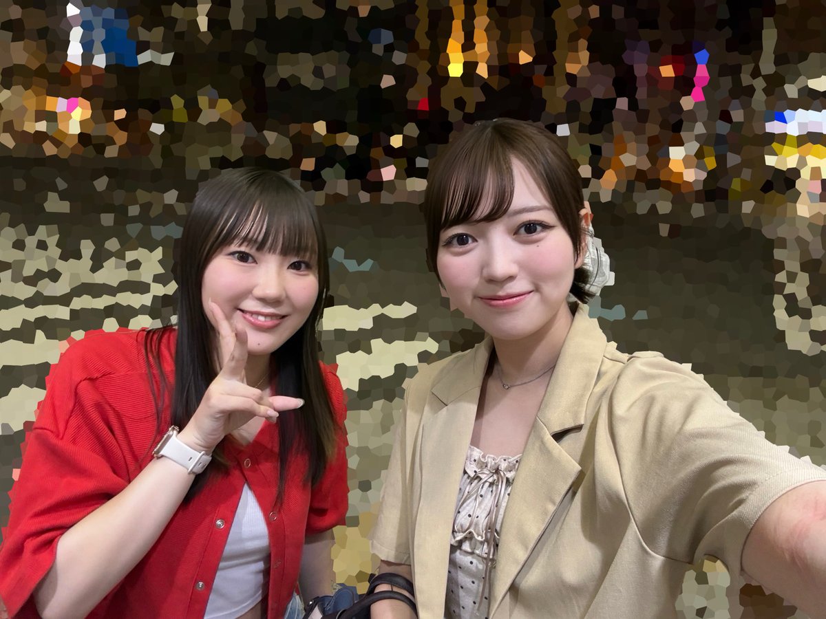 janbari_chizuru's tweet photo. 今日はねねちゃんと〇〇〇〇〇デートに行ってきました。
これはデート史上初かもしれない…
こっちゃまで話すかもなのでお楽しみに🦊 https://t.co/b3NaVZMspU