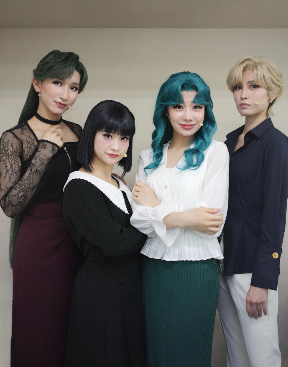 misaki_aoki_'s tweet photo. #美少女戦士セーラームーン

本日もご来場ありがとうございました💚ྀི

たくさんの拍手と歓声をいただけて、とても嬉しかったです！

皆様からの愛や想いを胸に、また明後日の公演も心を込めてお届けします。

#prettyguardiansailormoonshiningtheater
#ShiningTheater
#シャイニングシアター https://t.co/BBy4TQ93Ab
