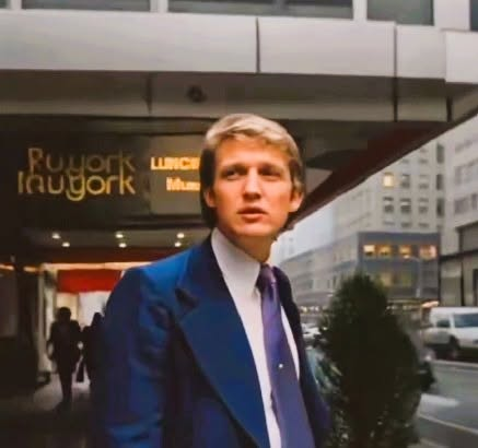 GodsAmericans's tweet photo. ~ A legend during his lifetime ~ Beautiful and amazing
~mgf~ #GodsPlan #DonaldTrump #ThePlan #WWG1WGA #usa #QAnon #MAGA #ALegend https://t.co/PBYwlSIGUm