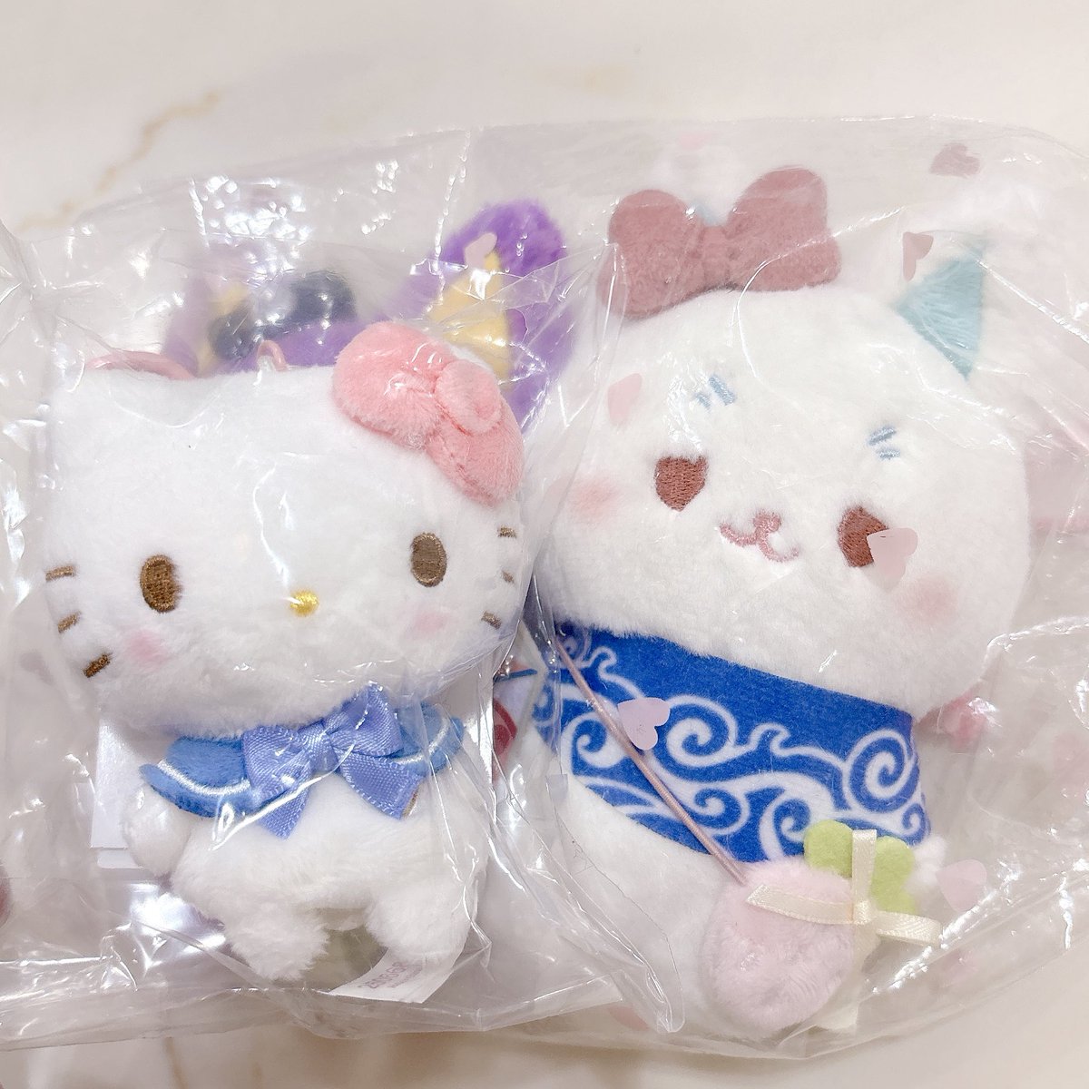 Jin2CO tweet picture
