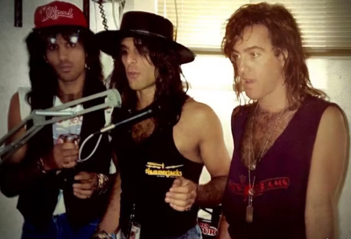 SteveConteNYC's tweet photo. Rockin’ my “Billy Jack” hat look 36 years ago…although this hat was all leather, my new one is wool felt (so bummed I lost this one). Jere it’s Company Of Wolves doing a radio interview whilst on tour in the Midwest…
#SteveConte #BillyJack #Hat #CompanyOfWolves #ontour https://t.co/KHCLH5aTx5