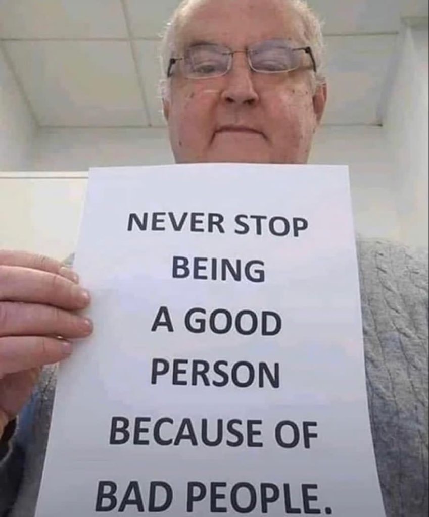 goedert1337's tweet photo. 🥰🥰🥰🥰 https://t.co/Zfsj0GDoht