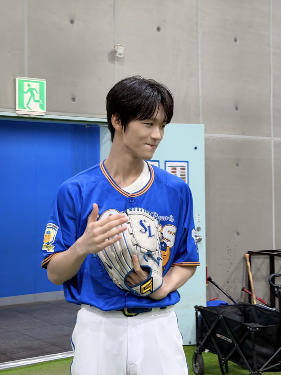 nctwishofficial's tweet photo. 사실 너무 떨렸어요

#JAEHEE #재희 #ジェヒ 
#NCTWISH https://t.co/aIW4bBB4ZW