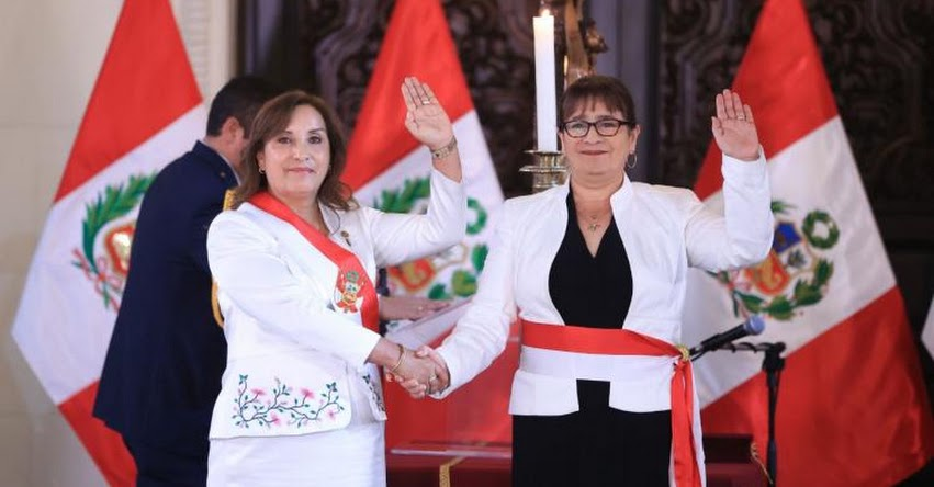 RodrigoCT_94's tweet photo. #AHORA Exministra de Dina Boluarte vuelve al MINEDU. En normas legales se da cuenta que Miriam Ponce Vertiz, quien integró el equipo de campaña de Fuerza Popular en las elecciones del 2021, ha sido nombrada como viceministra de Gestión Pedagógica. Ponce lideró el Minedu desde septiembre del 2023 a abril del 2024.