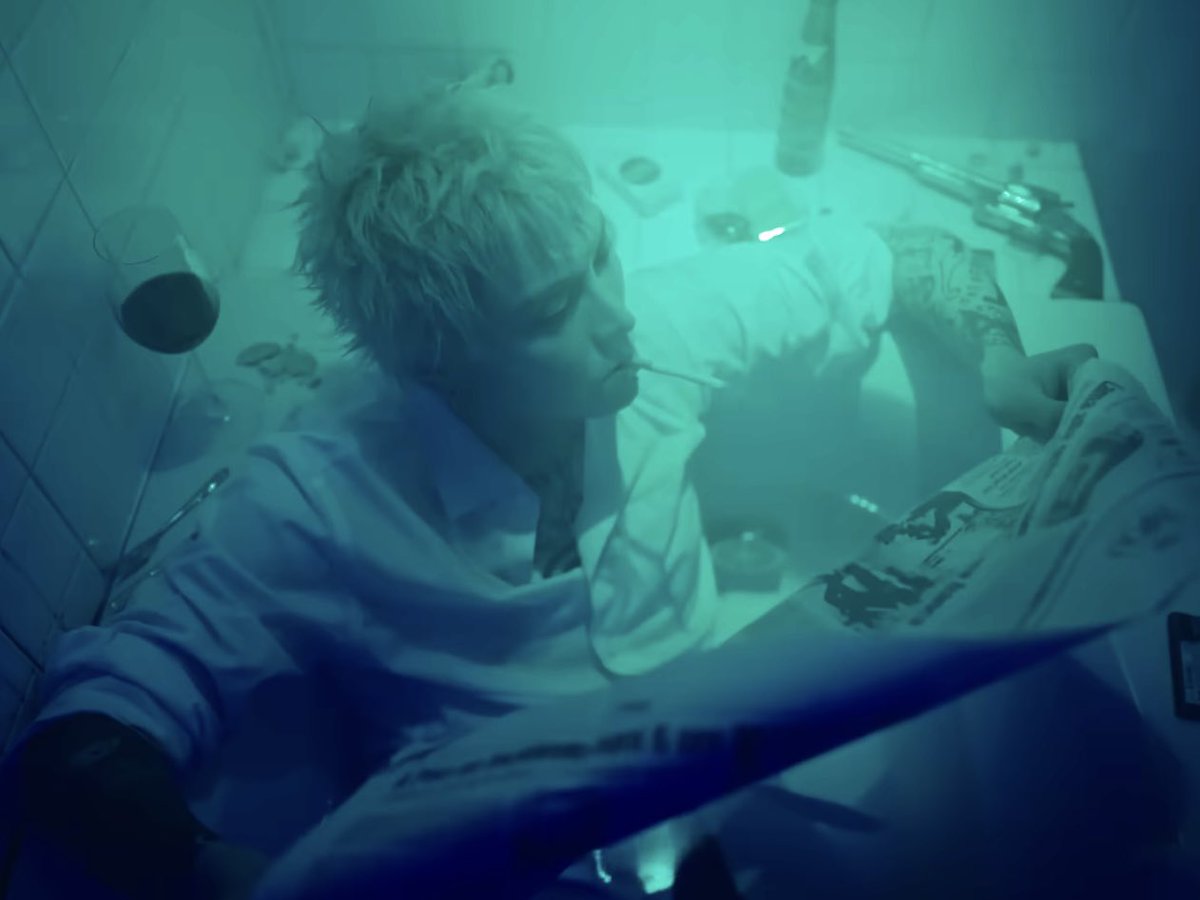 Kyosuke_Suga's tweet photo. ギミギミタイギミタイギミギミタイ

『HELP』 / Am Amp [MUSIC VIDEO] 
https://t.co/duNLDi6Xdw https://t.co/t1PzwmRaDm