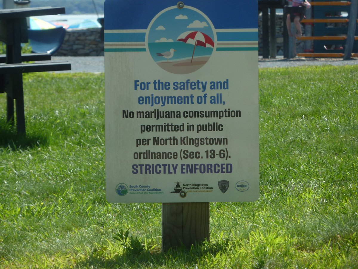 robert33466's tweet photo. @tcboyle Any signs like this down there? It ain't the 70's anymore. https://t.co/5STYCuiAWQ