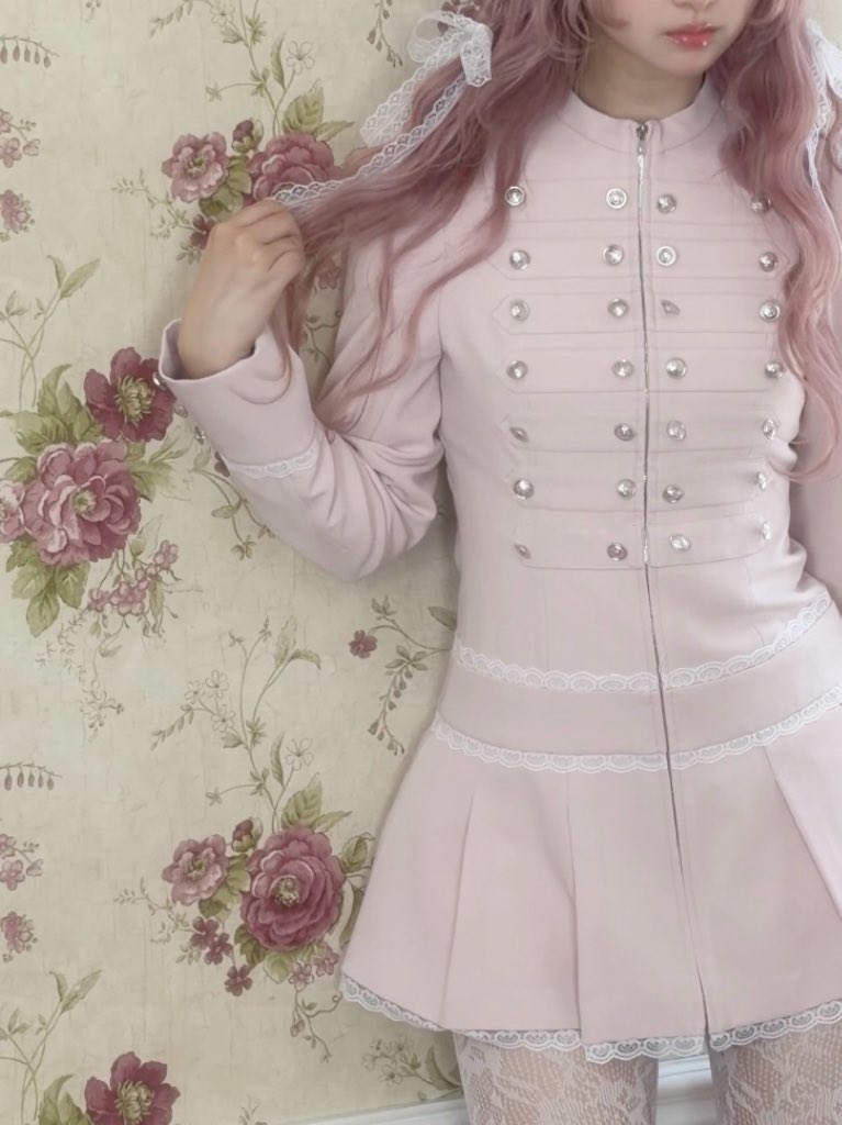 babypink__hn's tweet photo. 秋コレの撮影してきたよ…♡
また可愛すぎるものを生み出してしまいました𐔌՞•̥ · •̥՞𐦯
みんな9/5空けておいてね！！💭 https://t.co/vCIl57VZ6y