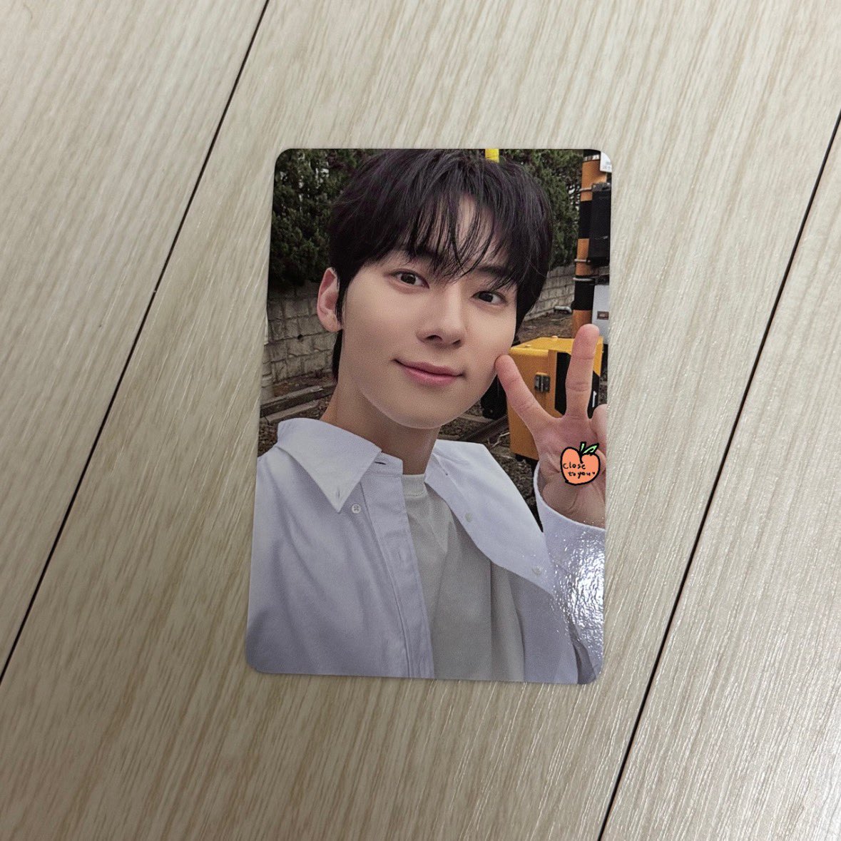 my89summer's tweet photo. 황민현 사진전 <ON 道> 
포토북 포토카드 드볼 완🎯 https://t.co/0eSWmUfm59