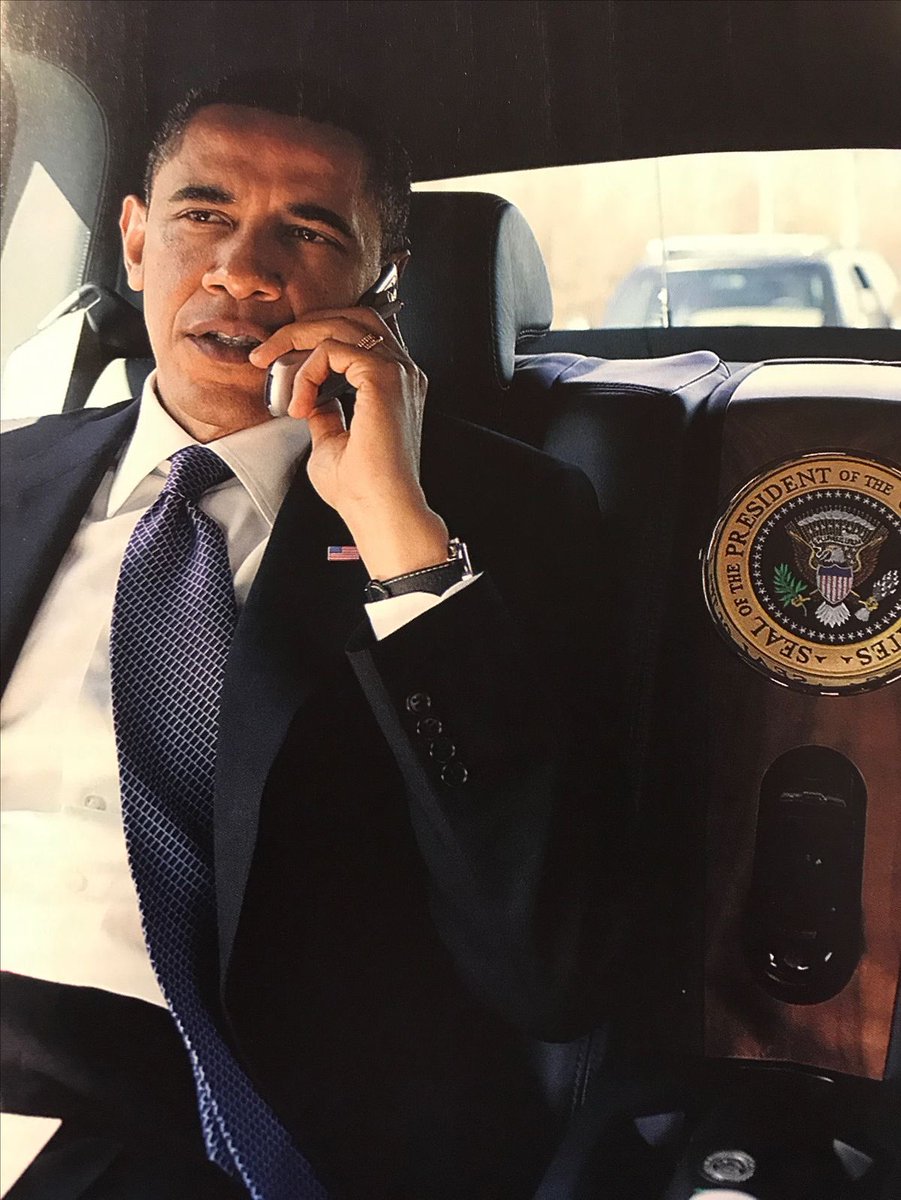 yangishereforu's tweet photo. @PicturesFoIder Happy birthday barack https://t.co/h9HXk5NoTq