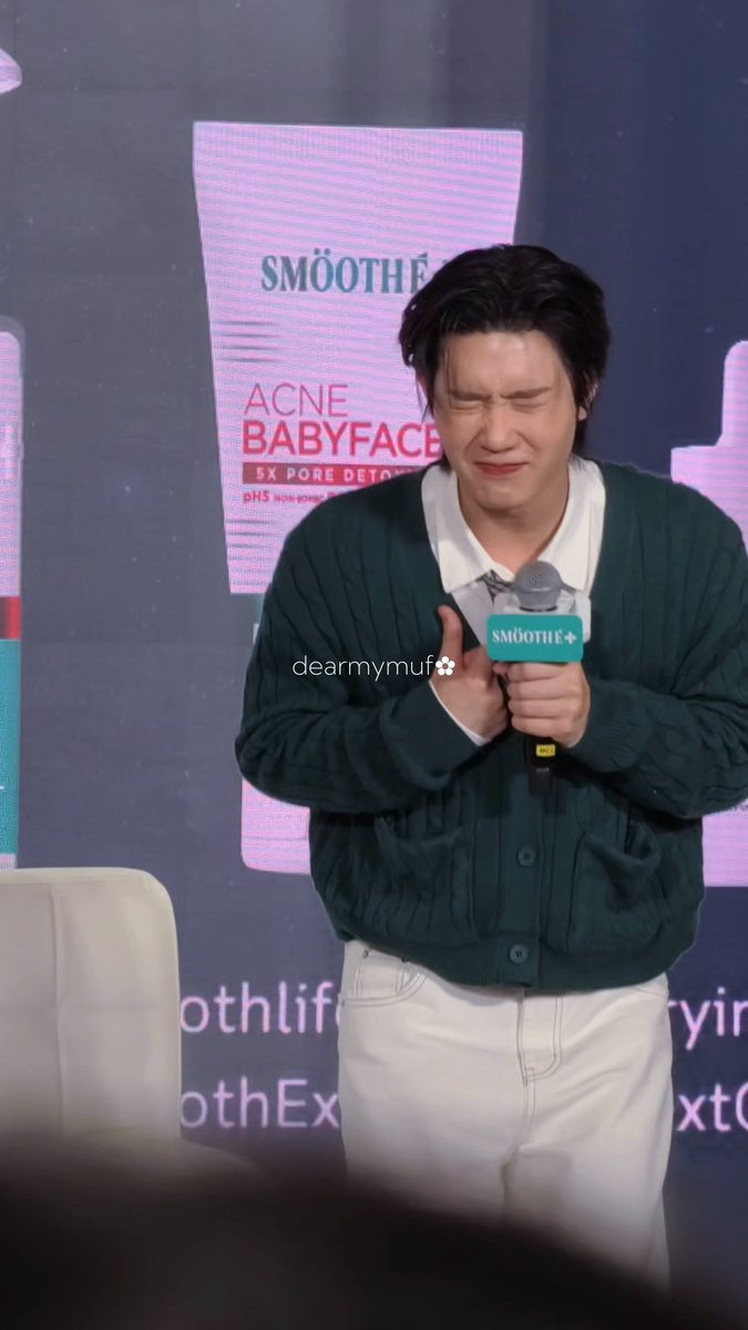 bewithmefreeyfi's tweet photo. เขาว่าชอบซีนกระเป๋าตกน้ำในที่สามของเธอ เลยเล่นตามพี่แม้กให้ดู กระโดดน้ำจ๋อมเลย เหมือนมั้ย ฮึบ ᕙ⁠( > ~ < ⁠)⁠ᕗ 

TTY SMOOTHE NEXT GEN SKIN 
#SmoothExTutorYimNextGen 
#TutorYim https://t.co/75o9iMug8m