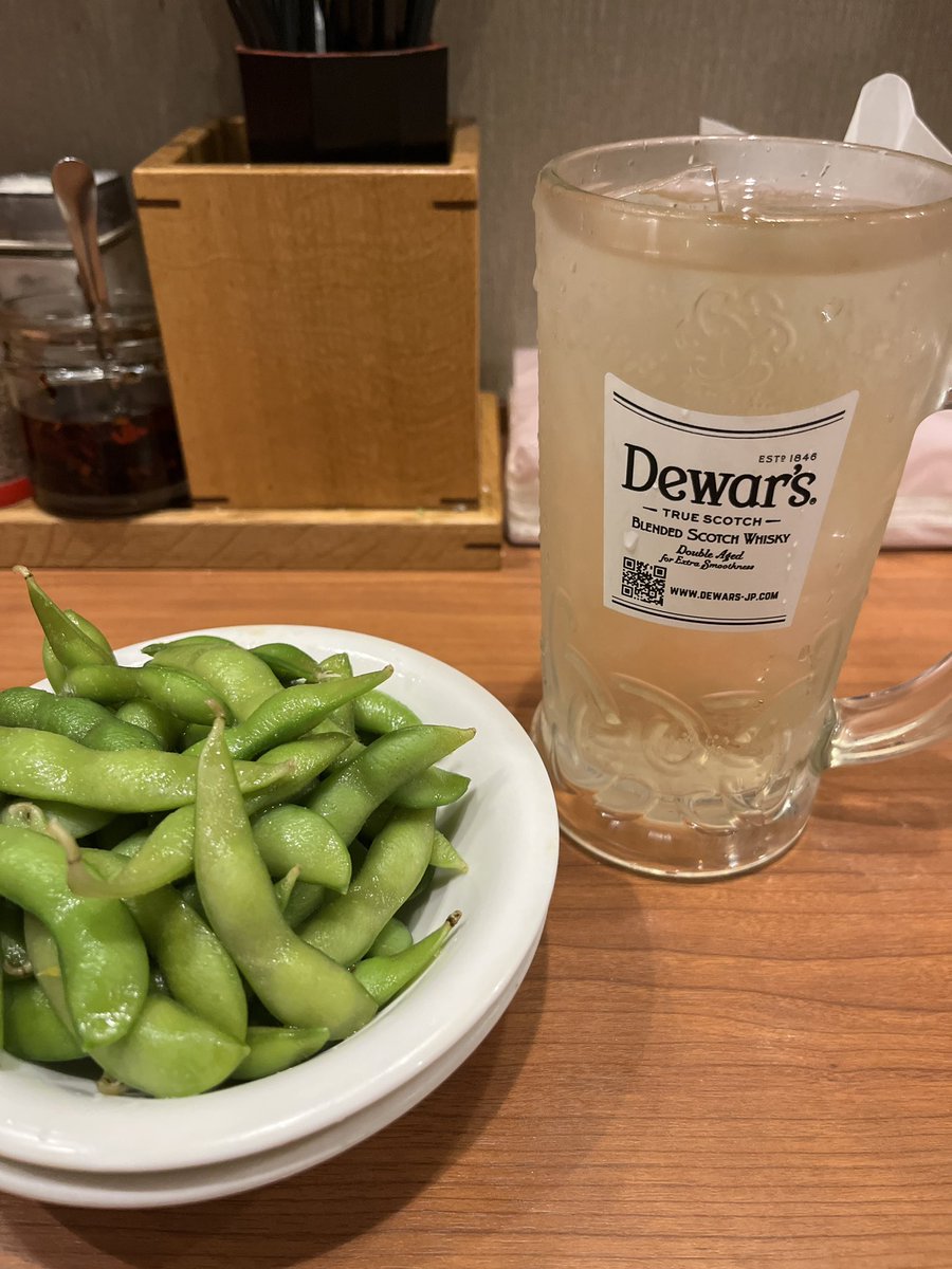 hayaton2840's tweet photo. ライブが良すぎて酒が進むのなんのって https://t.co/MVItWj3xPf