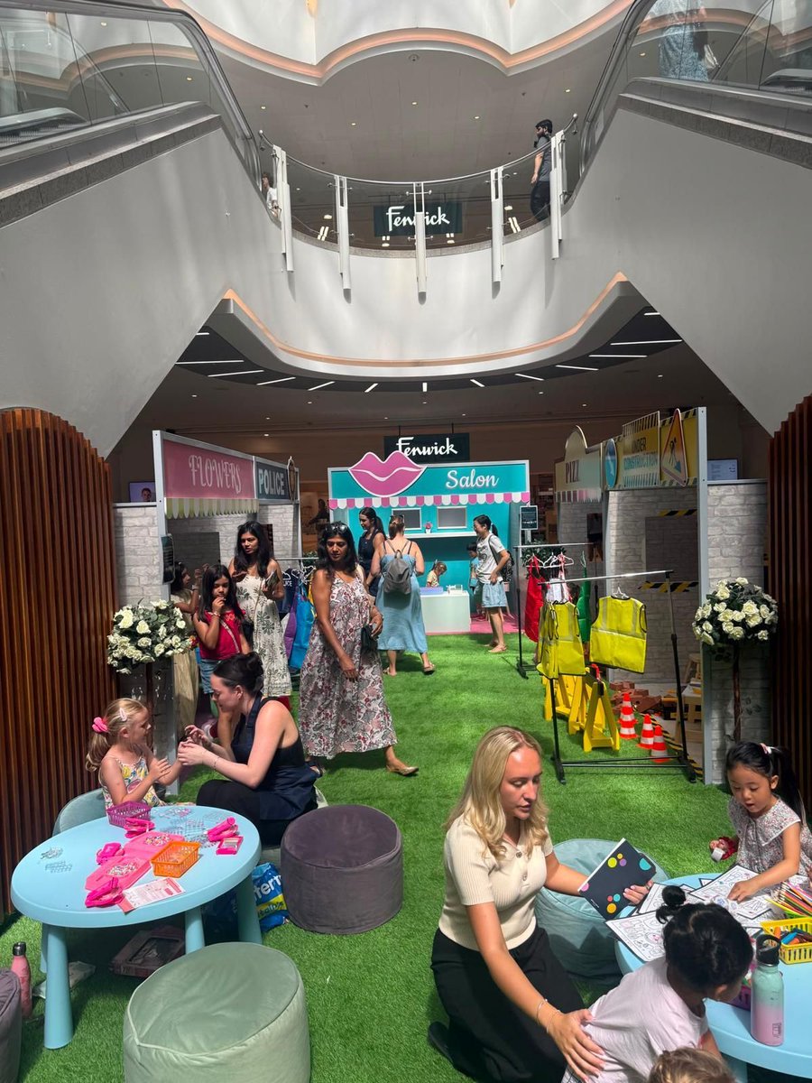 bentallcentre's tweet photo. The wait is over – Kids at Work is here! 👷🍕🌸👮💄

Little ones can explore exciting careers through hands-on activities, collect stamps in their Kids at Work Passport, and earn a special reward.

Spaces are limited, so book your child's place today! https://t.co/nfPj2d0lpI https://t.co/CqL0CmwlBp
