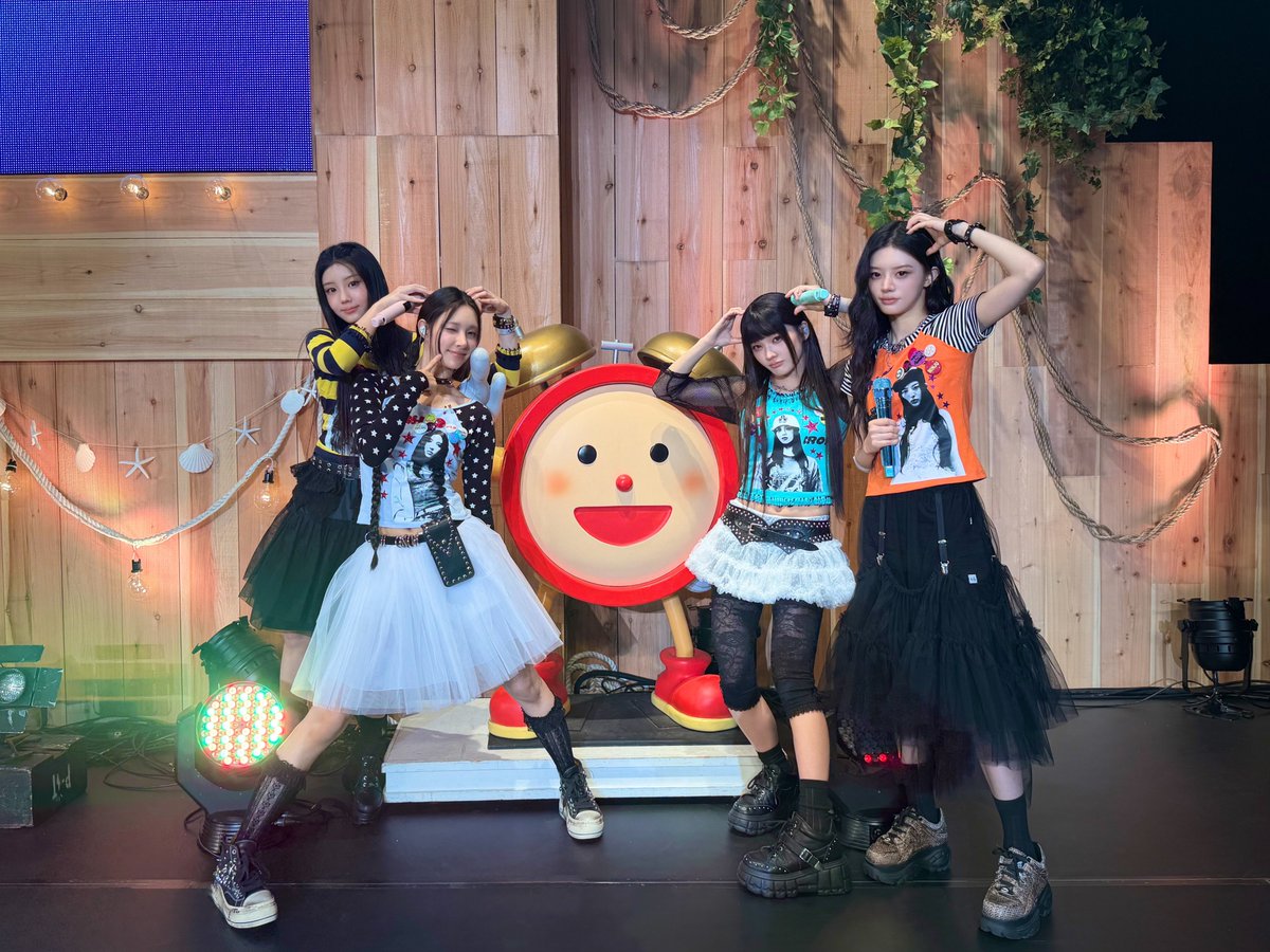 ILLITjpofficial's tweet photo. [#デイリーIT]
260804『めざましライブ ILLIT×CUTIE STREET in めざましWANGANフェス』

💿Streaming &amp; Download
https://t.co/hcIgVd77nI

#ILLIT
#めざましWANGANフェス 
#めざましライブ https://t.co/INgr63f5CN