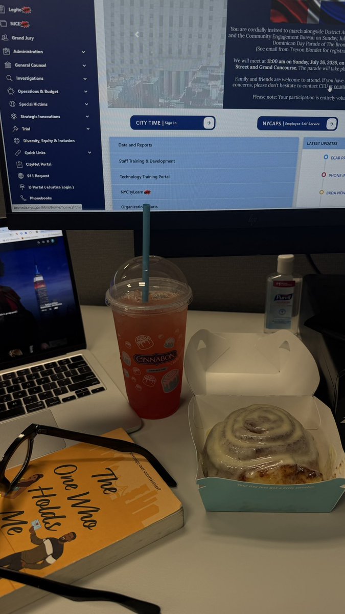 temmywrld's tweet photo. good morning to all that celebrate. https://t.co/xpo76s615g