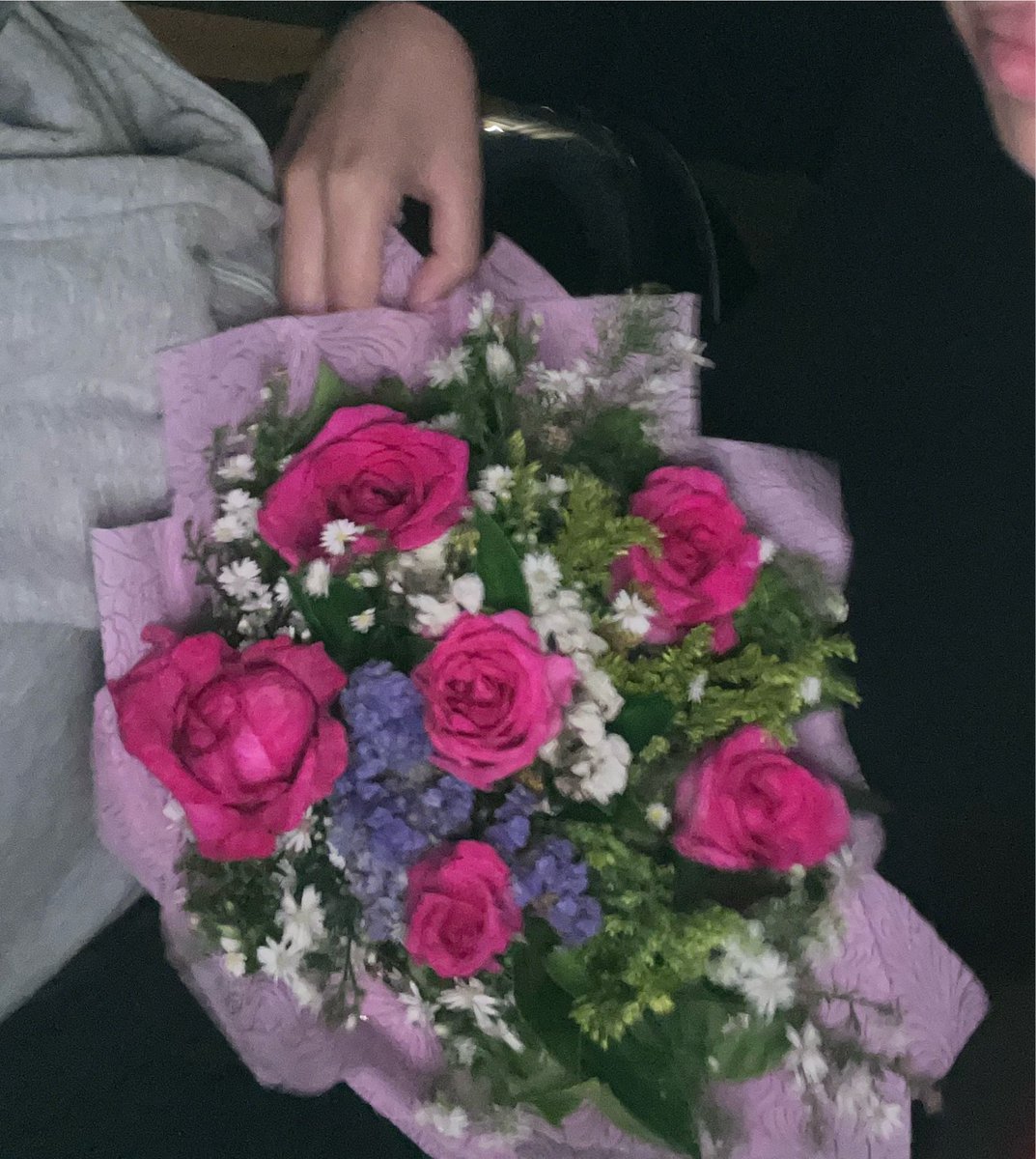 mayritx18's tweet photo. my bf surprised me
8/1 midnight 🥹 https://t.co/sJXgcNPoRc