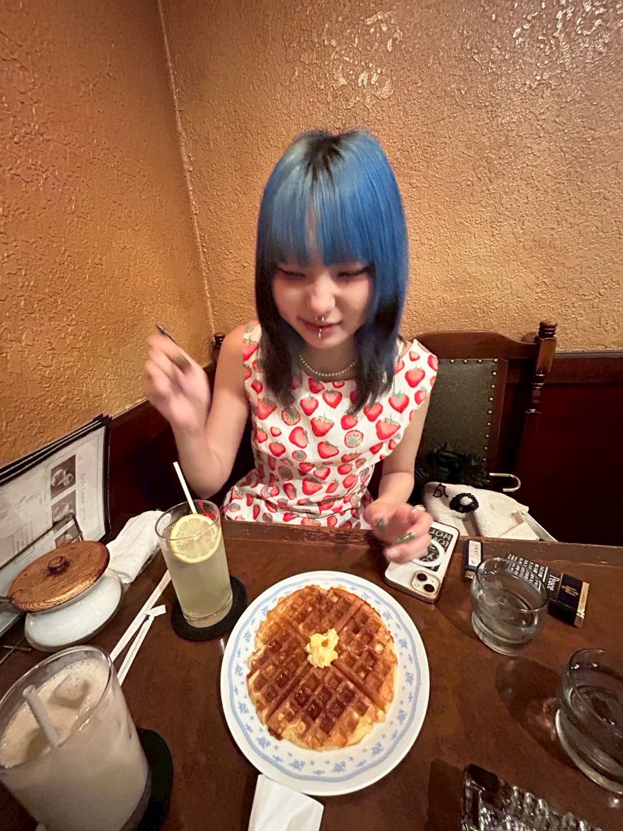 L0B32b's tweet photo. https://t.co/FSdMNrxZNW