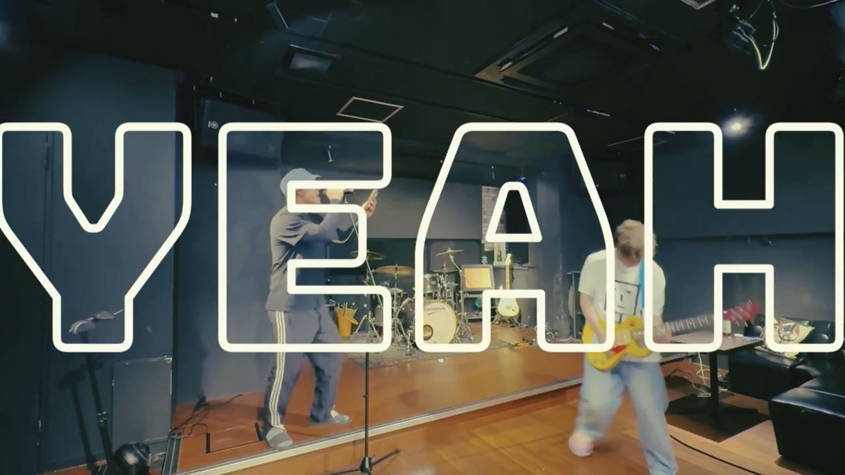 85__yago's tweet photo. 【85】

明日8月5日(水)20:00

85発足後、初の公式MV

「YAH!!Go!!」

お披露目。
3人だから出来るものが出来ました。

ぜひお誘い合わせ拡散の上、
チャンネル登録してお待ちください！！

#おんがく 

https://t.co/TgRddsXnHm https://t.co/3DcRyLjxgv