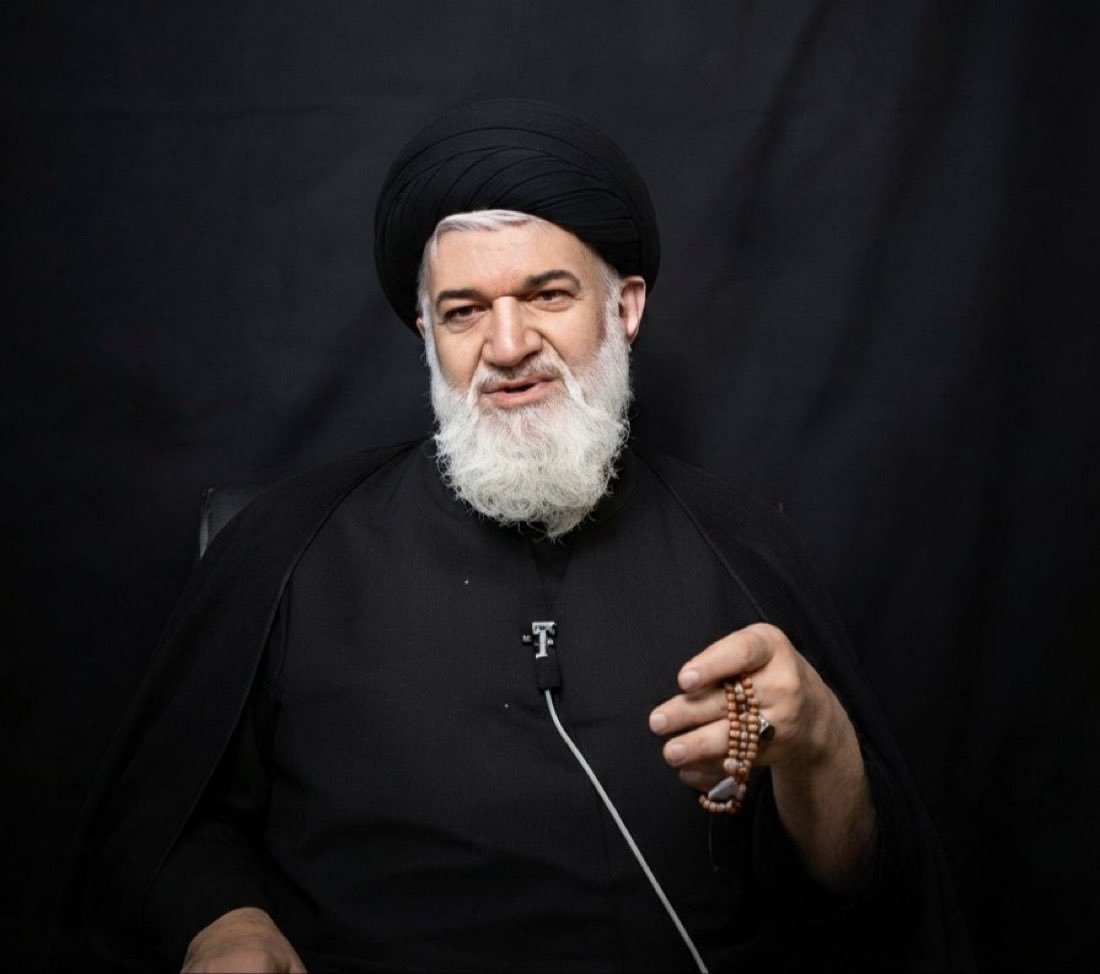 farahani5892's tweet photo. این آخوند جدید الظهور مهر تاییدی زد به خبر شبکه ایران اینترنشنال در باب استعفای پزشکیان که چند وقت پیش اعلام کرده بود .
زیر پوستی داره میگه اخبار اینترنشنال مستند و واقعی میباشد .
قضاوت با خودتان 
#آخوند_جدید_الظهور
#استعفای_پزشکیان https://t.co/sCXR86XMtv