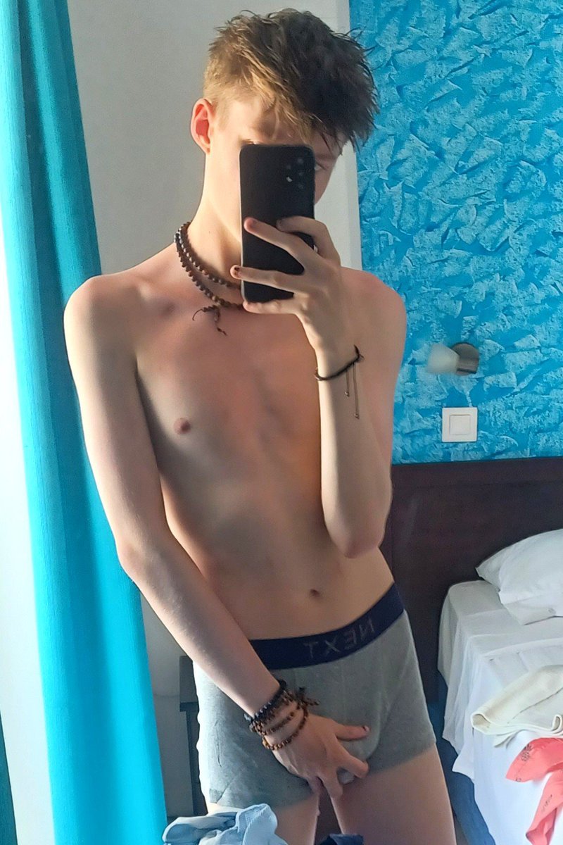 pup_indigo's tweet photo. Low effort hotel post

#twink #gay #irlnudes  #femboy https://t.co/emZ5bim3Y6