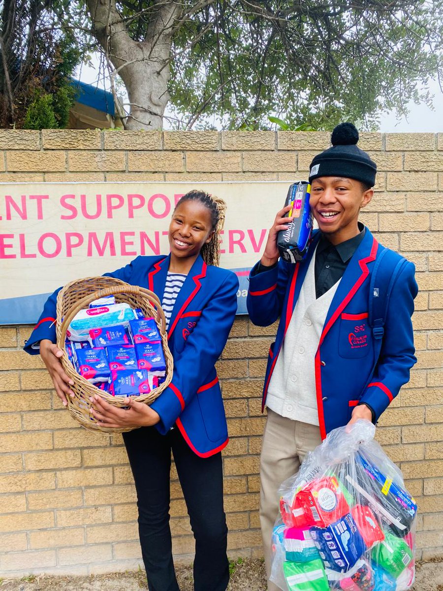 FalsebayCollege's tweet photo. As we closed off #MandelaMonth, our Khayelitsha Campus SRC hosted a Sanitary Towel Donation Drive to help ensure no student misses class due to a lack of essential sanitary products. 💙
#FalseBayTVETCollege #KhayelitshaCampus #SRC #StudentSupport #GivingBack #TVET #DHET https://t.co/mRzDIJkK4P