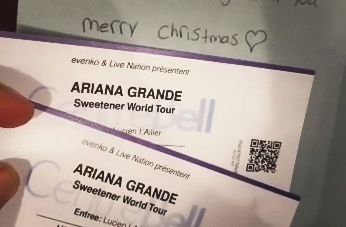s0sunshine's tweet photo. a little piece of history ♡ https://t.co/NYZNa3dwx2
