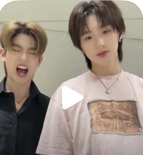 Bommies96's tweet photo. @kongjiro_ Thomas in his heart: “It's okay, it's all okay.”
Thomas's expression: Aaaaaaaaaaa https://t.co/cnsqjpnC3X