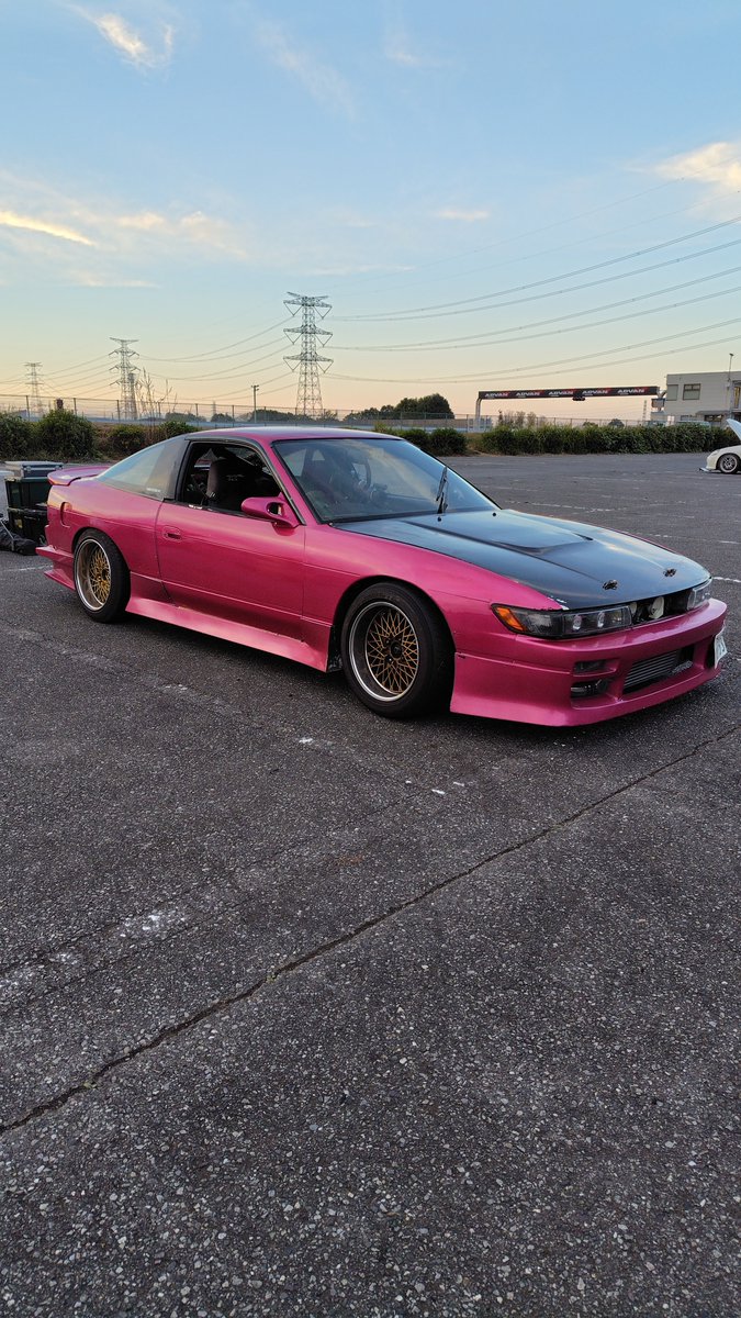 ryo_sr20's tweet photo. 頭文字D仕様で販売する方のホイールコイツに履かせて売って欲しいわ、、、 https://t.co/XSEvy52x2h