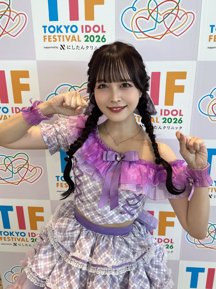 Ayapipichan__'s tweet photo. 愛乙女★DOLL 神楽彩加(かぐら あやか)
・紫色担当
・静岡県出身
・生粋のアイドルオタク
・床の間TikTok
・元NHK番組AD&amp;ディレクター
・TIF、@ JAMでのバイト経験有り
・話すとオモロい(？)
・UNIDOL出身
・中高一貫女子校育ち
・バスケ歴6年(ベンチ)
・学生の時のあだ名"眠り姫"
気になってきた？💜 https://t.co/MC6RGq8cb8