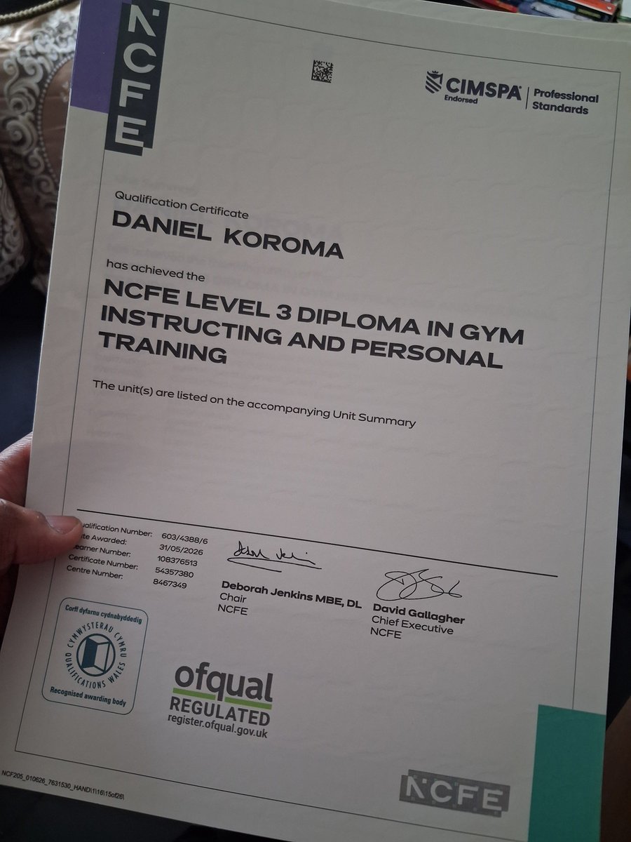 DanielKoroma97's tweet photo. My Level 3 Personal Training certificate came in the post today 🙏🏽💪🏽💯
#personaltrainer #personaltraining #fyp #fitness #elevating https://t.co/BfjJ7MaRrk