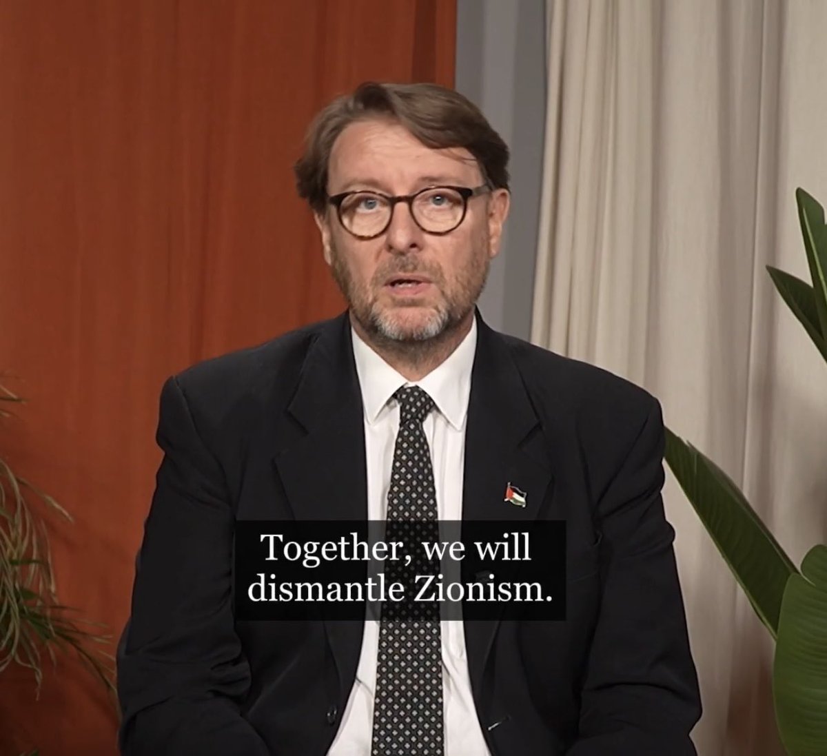 CrispinShow's tweet photo. There is genuine hope following David Miller’s legal victory.

It has established a foundation for all of us to speak out against Zionism without fear of being smeared or losing our livelihoods.

Miller’s determination, clarity and unwavering principles have been an inspiration. https://t.co/6AwrTf1GxY