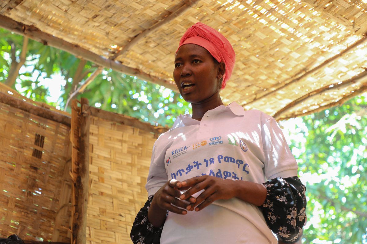 UNHCREthiopia's tweet photo. In Southern #Ethiopia, UNHCR is expanding legal aid services for IDPs and their host communities , preventing #GBV, and boosting community engagement with Youth Volunteer Committees &amp; local government.

This is made possible by the generous support of 🇰🇷 @KOICA_Ethiopia. https://t.co/Yl30hTr687