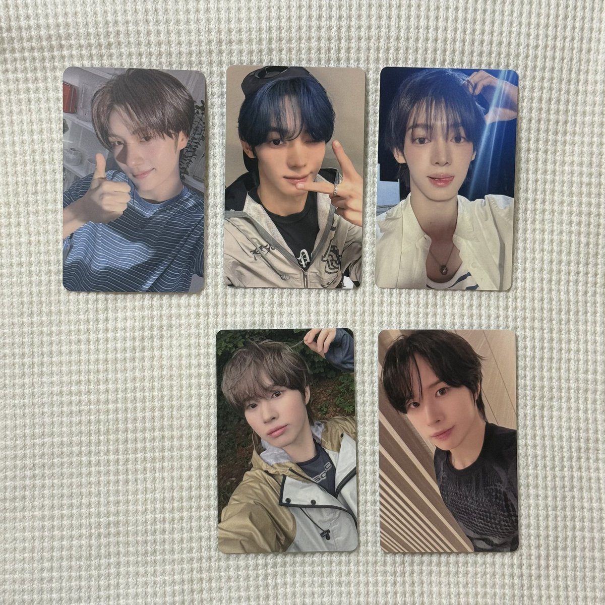 nonameuser_f's tweet photo. TWS sodasoda・TSUTAYA・ユニバPOPUP
スタンプラリー／ラキドロ特典 交換希望

譲▶ ヨンジェ・ハンジン・ジフン・ギョンミン
求▶ シニュ or ドフン

異種交換◎
めざましライブ・横浜イルコン・ハイタッチ会など、現地手渡し希望です！
お気軽にリプ・DMお願いいたします🙇‍♀️
#TWS交換 #TWS譲 #TWS求 https://t.co/4z0iQTEYbG