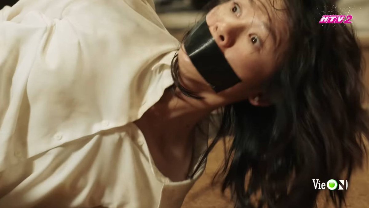 SupermoKhai's tweet photo. Oanh Kieu tied up and tape gagged - Cay Tao No Hoa Episode 30 (1) https://t.co/ZMzbkMwgIu
