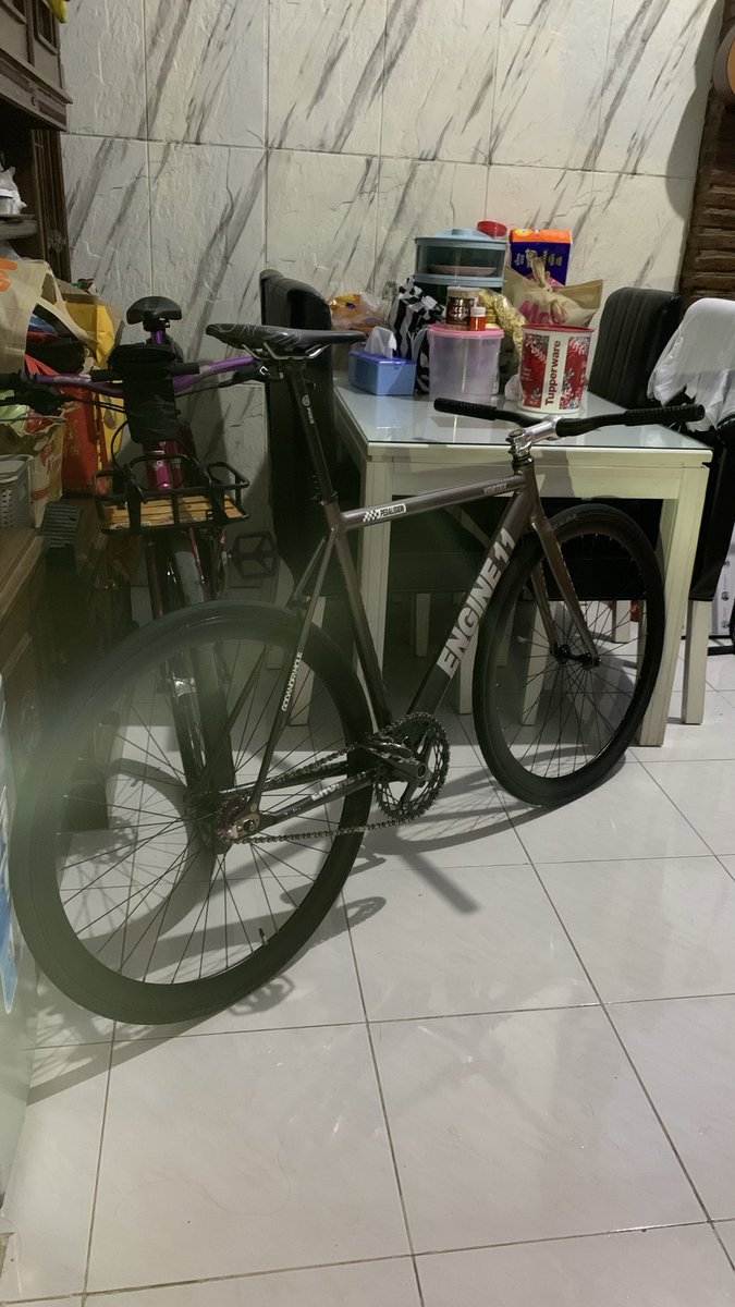 csn_rama's tweet photo. #fnfjb

full bike bole fs bole https://t.co/93KCUBjK6g