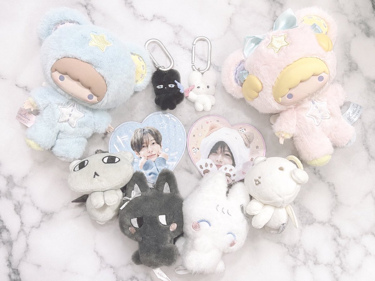 __taro__milktea's tweet photo. 🐈‍⬛🩵🧲🩷🐕

⠀⠀⠀  /ᐢ⑅ᐢ\  
⠀⠀⠀꒰ ˶• ⩊ •˶꒱      
⠀⠀⠀/づ~ :¨·.·¨:    #자석즈
⠀⠀⠀            `·..·‘ https://t.co/Oq5ThLkVED