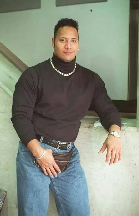 isadoriskkj's tweet photo. hoje o céu caindo em recife sem querer vim trabalhar igual ao the rock https://t.co/rAt4bQd2R6