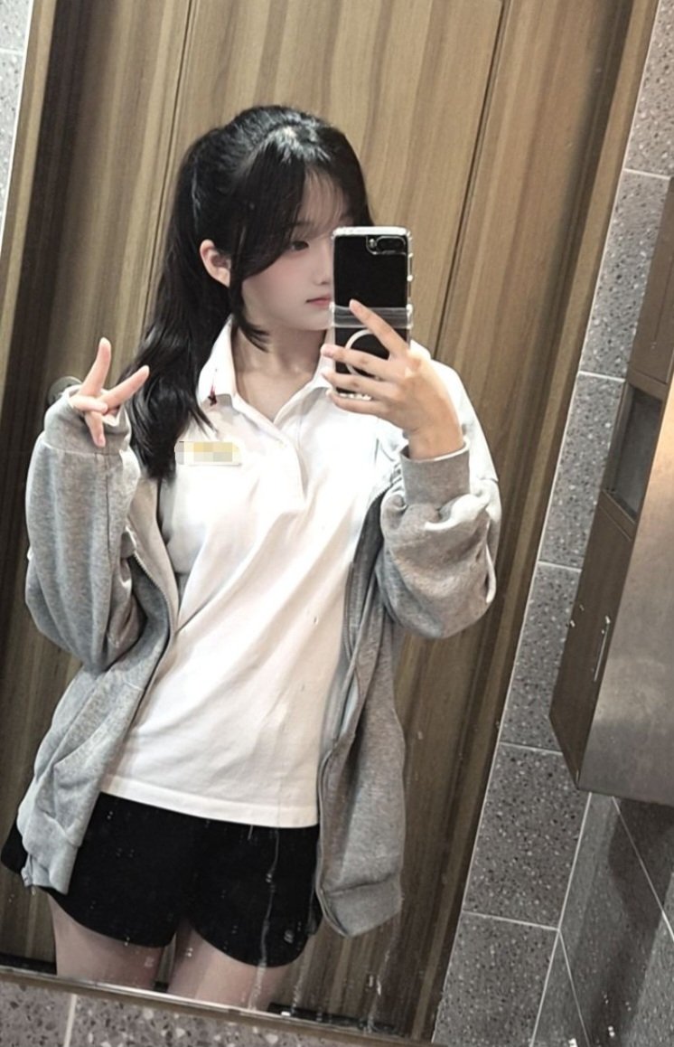hongchya_x1n's tweet photo. #레친소 https://t.co/yIP4bAuEc6