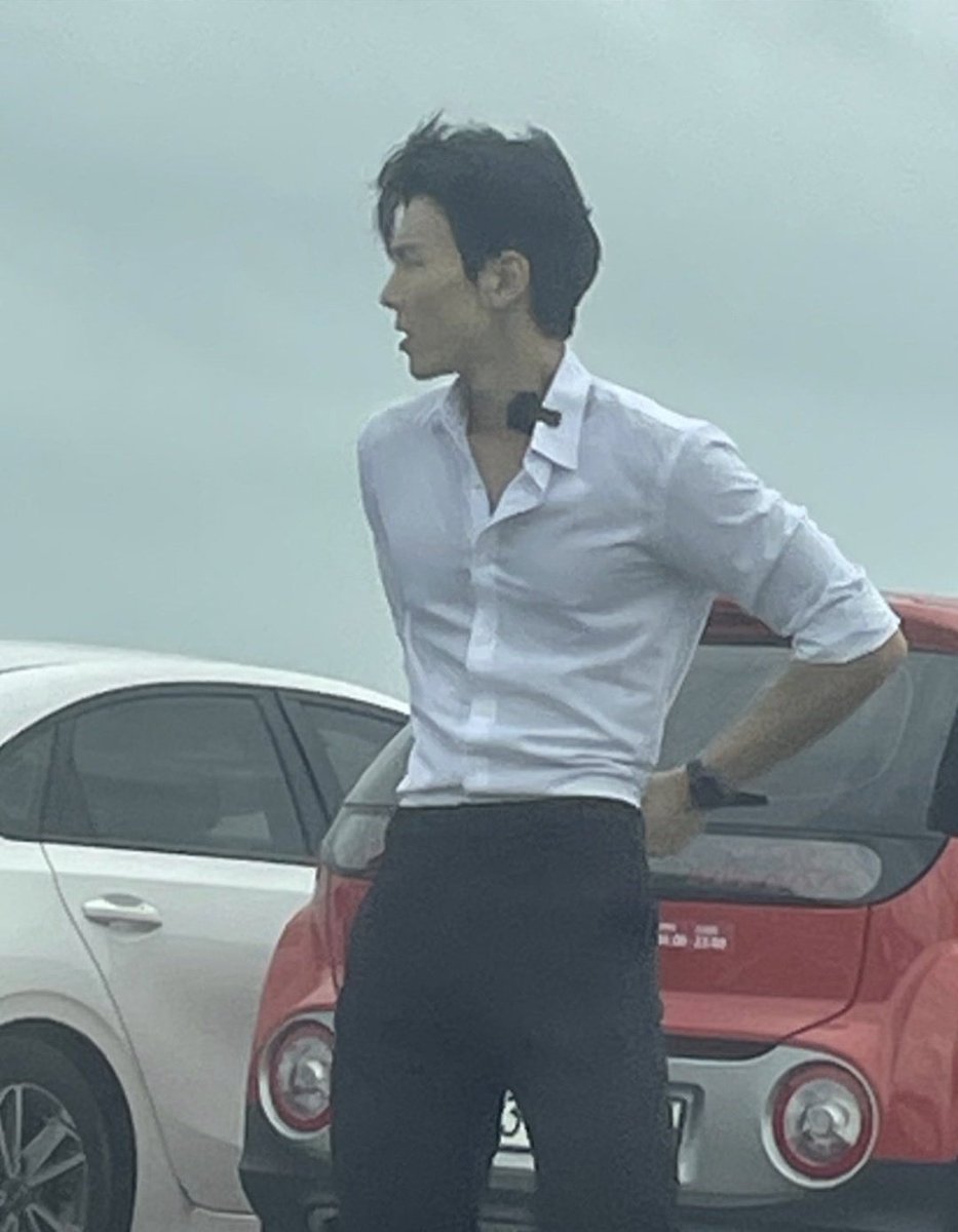 nunu__ym's tweet photo. 약간? 이런 느낌이랄까...

미디어에서만                    실제로 봤을때
봤던 셔누군                       셔누군 https://t.co/J7fEV4avlW