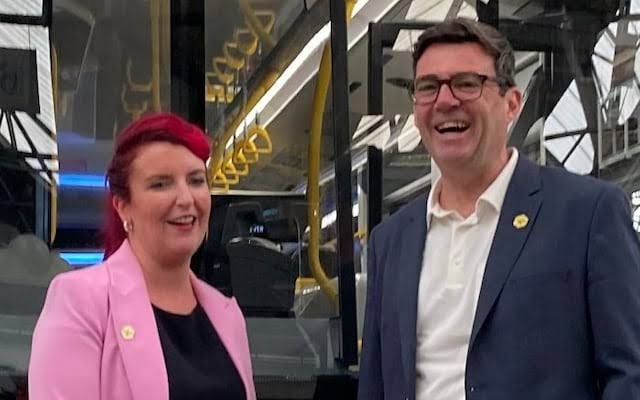 RachelD1892's tweet photo. In case you weren't already aware, unelected PM Burnham has left convicted fraudster Louise Haigh in charge of government while he goes away on holiday.
This is not a joke, or a disaster fim script.
It is actually happening in the UK today. https://t.co/AnE3HnQq07