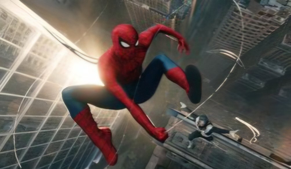 GiteshPandya's tweet photo. 🚨 MORE BRAND NEW RECORDS 🚨

#SpiderMan BND scores biggest MON gross in #boxoffice history!

Enormous $46M+ beats old record of $40M set by MCU pal Black Panther on Presidents Day holiday in 2018.

New Spidey broke $400M mark in record time - only 4 days. Old record was 5 days held by Avengers: Endgame since 2019!

Shd shatter $500M in 7 days - yet another new record!! 🕷