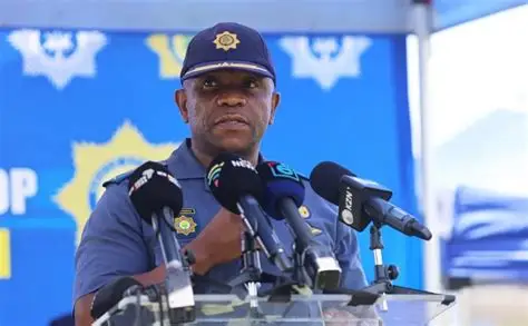 Sizwesakithi_'s tweet photo. Nhlanhla Mkhwanazi is still waiting for @News24 and @Newzroom405 to come back and ask him for evidence of rouge elements in IDAC. 

wozani phela!
 #MadlangaCommission https://t.co/5ushb8dHKi