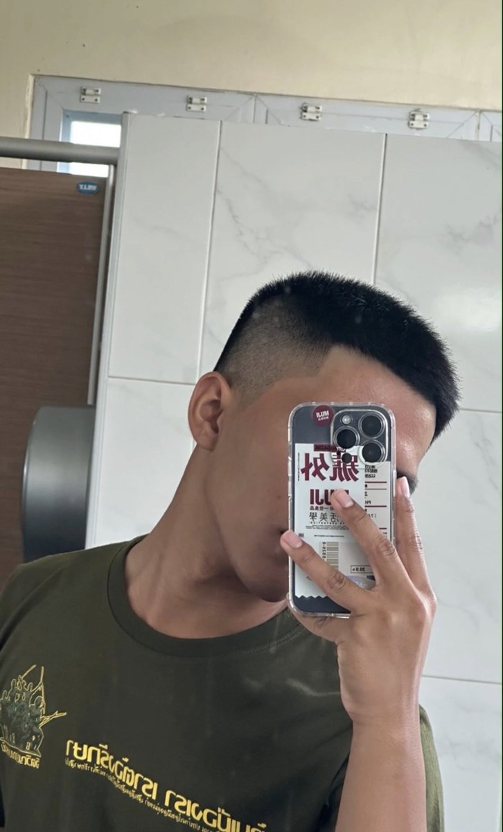 ttharibodeee's tweet photo. 🪖 https://t.co/dNq3cPaBgY