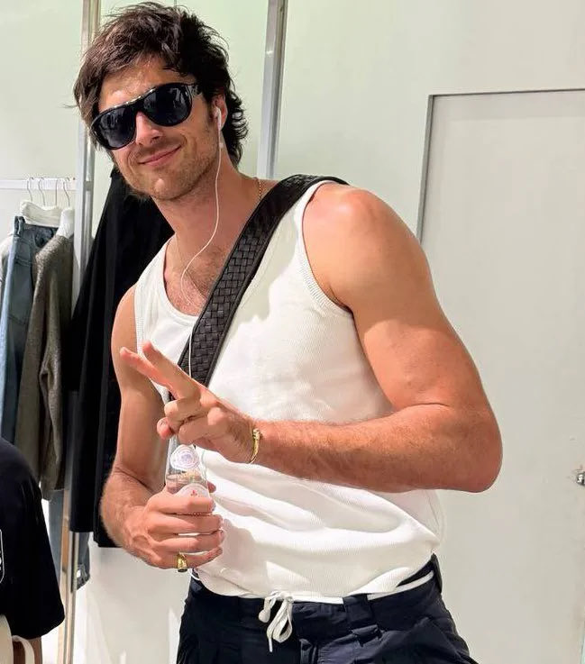 Elordisfav's tweet photo. THE ARMSSSS 😍🙂‍↕️ https://t.co/xuyIqzURxc