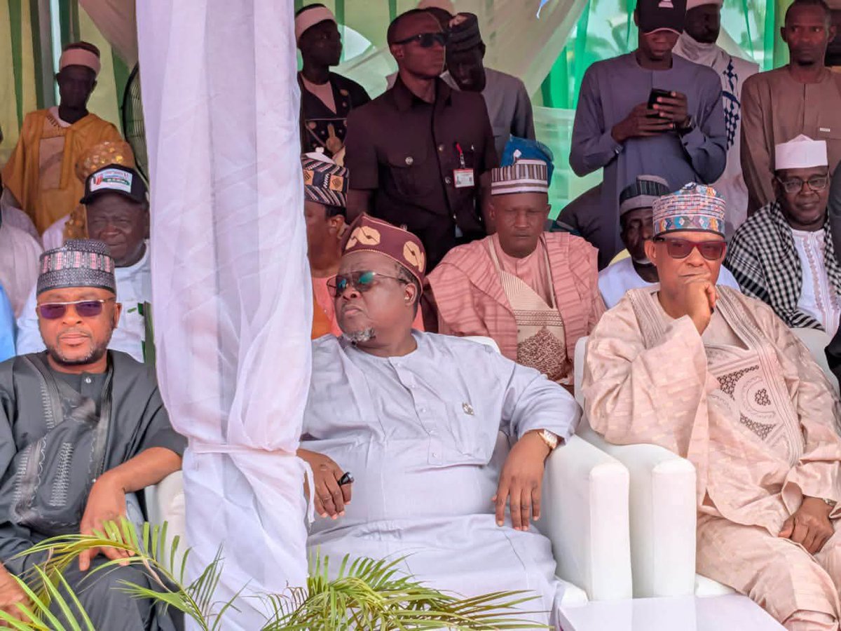 umarzico3's tweet photo. Governor Uba Sani to commerce the construction of 122 kilometer Road at Afaka, Birnin Gwari. https://t.co/Upy9thjdyu