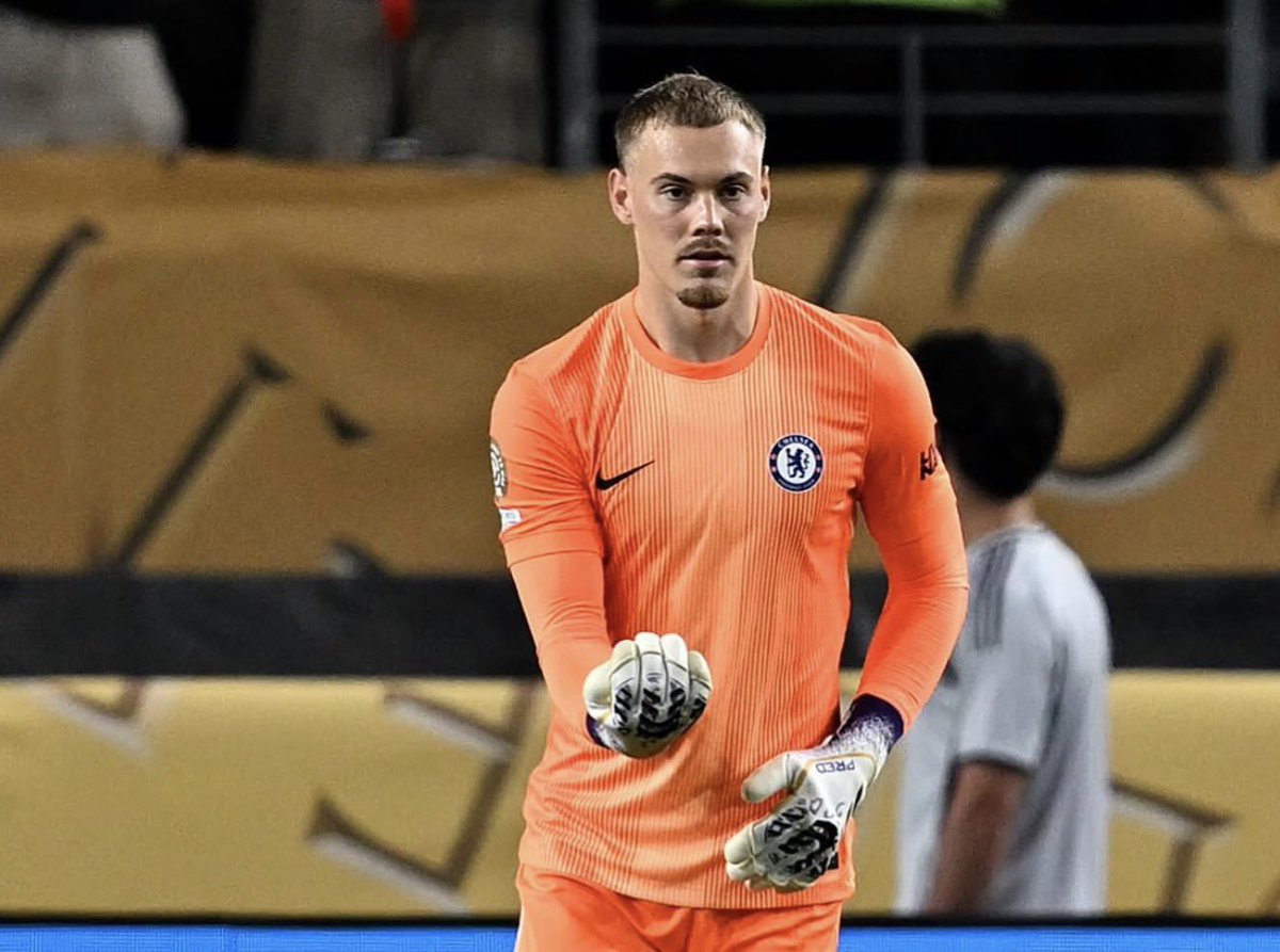 EmmanuelOkparat's tweet photo. 🚨🔵Filip Jorgensen’s move to RC Strasbourg, a straight loan from Chelsea without any buy option clause.

(@FabrizioRomano) #CFC https://t.co/SvOIGfvdpC