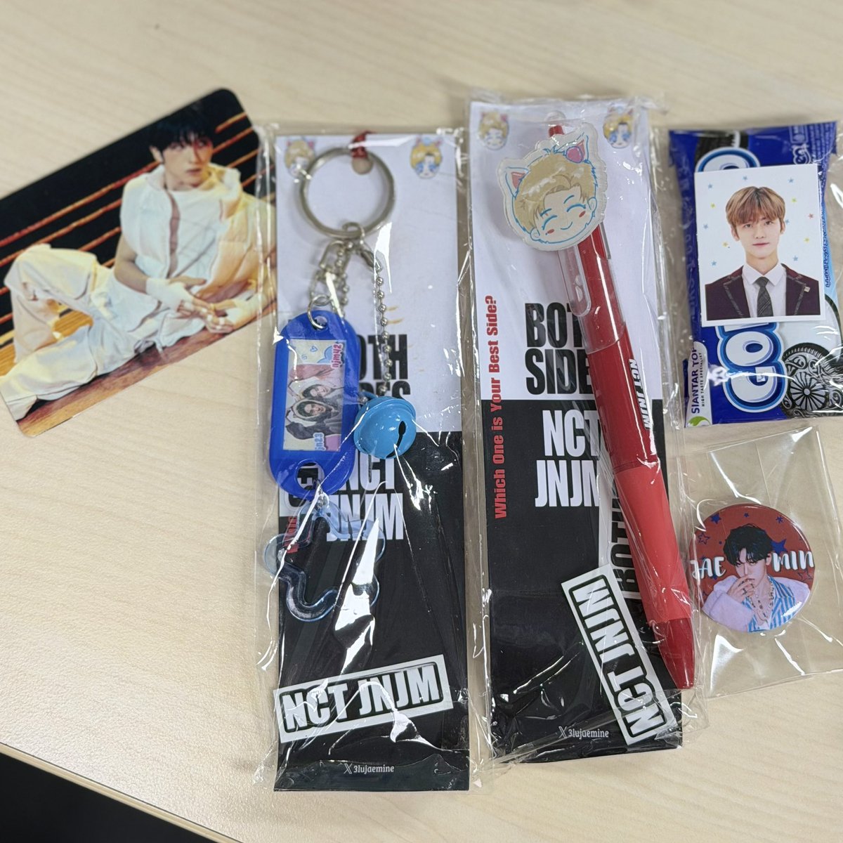 cachagiya's tweet photo. Timakacii banyakk untuk freebies nyimup ini
KYOOOOOTTTT ⸜(｡˃ ᵕ ˂)⸝♡

the cutest and prettieeeestt💗
@widyans_9 @pinapinayaa @kyoleena @orenjimong @andy_indah02 @nalovezcore @3lujaemine https://t.co/8kUdspezIQ