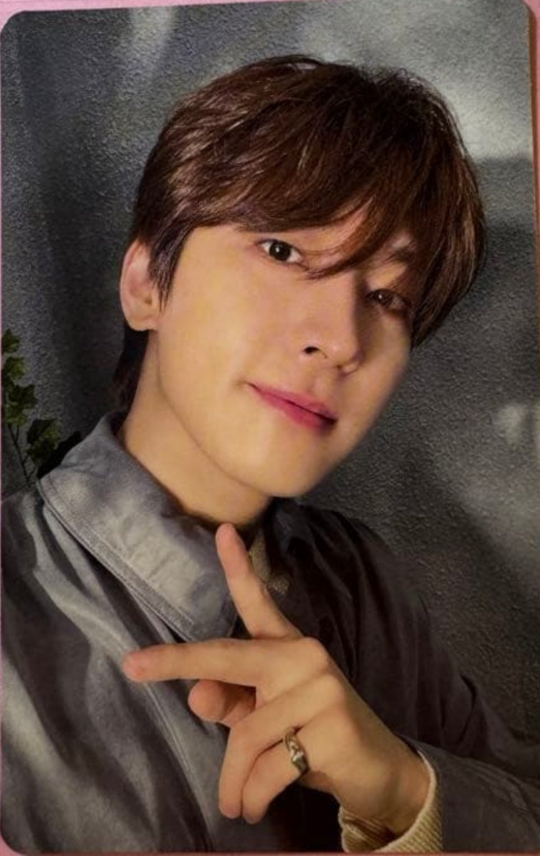 _winterbunnie's tweet photo. Wonwoo shohikigen photocards 
#wbunntables 

⤷ ₱ 150 each 
⤷ 1 week w/ 50% nrdp
⤷ mid aug | x sensi &amp; impatient
⤷ dm/reply to claim 

scoups cheol jeonghan joshua jun hoshi woozi dk mingyu minghao the8 dino wts lfb ph seventeen japan album  flash price lim b shohikigen https://t.co/ZvKEU7szkX