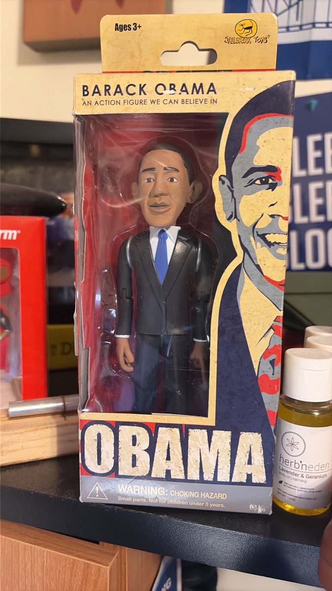 adboyland's tweet photo. Happy birthday President Obama! #Obama ���🎉💙 https://t.co/h1FDHmNMpG